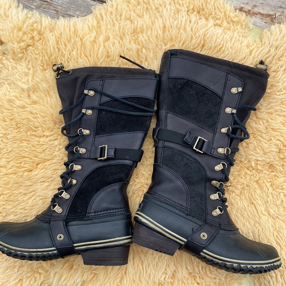 Sorel winter boots - Picture 2 of 7